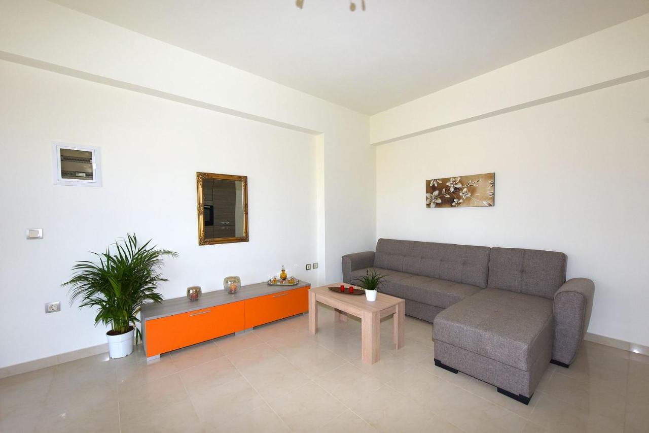 Stelia Luxury Apartments Kalavárda المظهر الخارجي الصورة