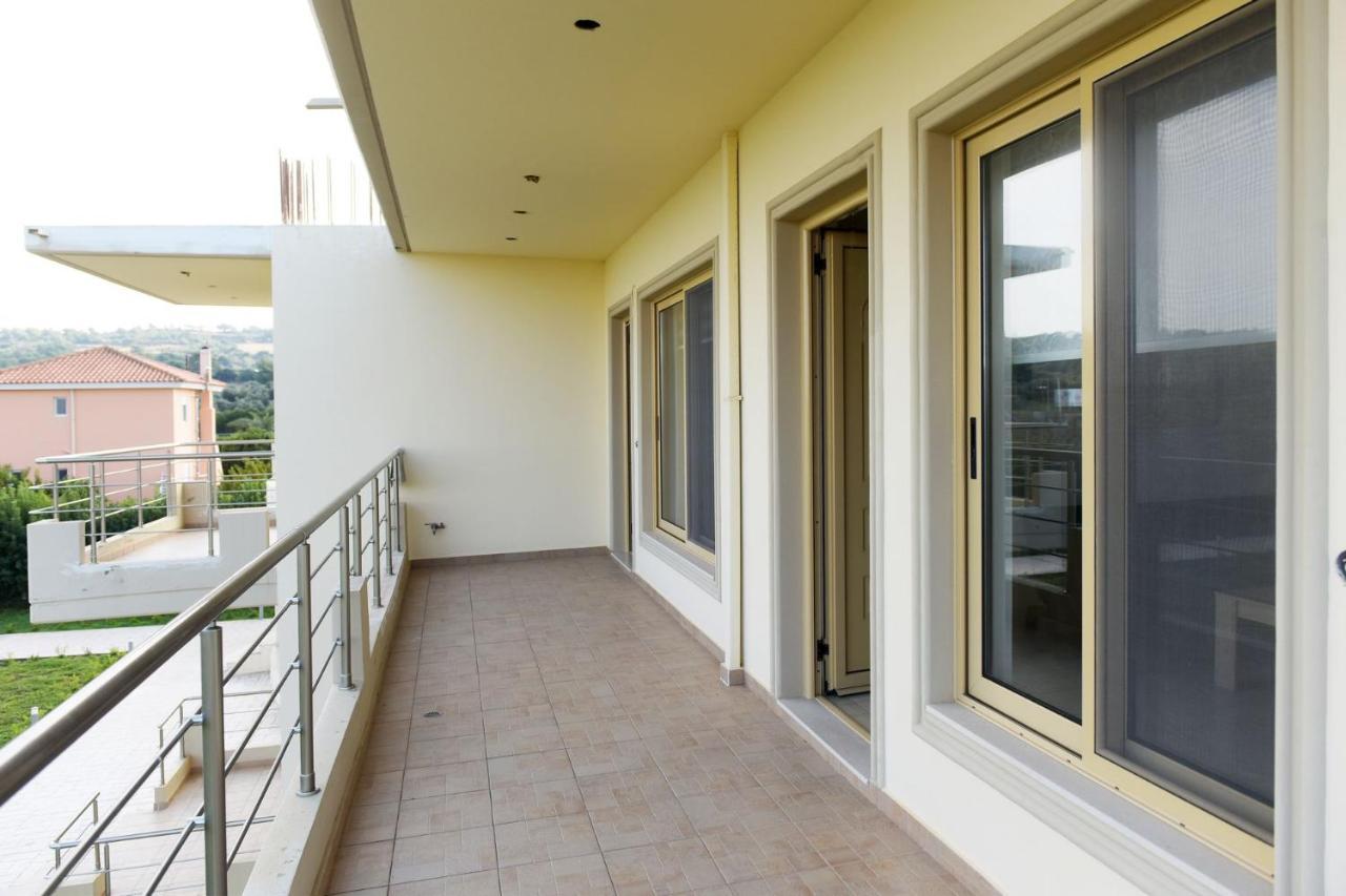 Stelia Luxury Apartments Kalavárda المظهر الخارجي الصورة