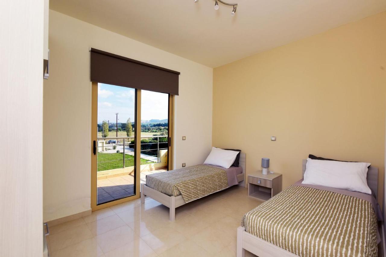 Stelia Luxury Apartments Kalavárda المظهر الخارجي الصورة