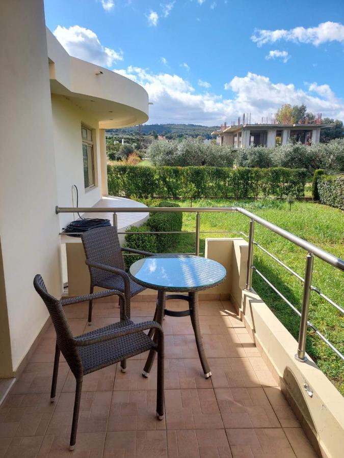 Stelia Luxury Apartments Kalavárda المظهر الخارجي الصورة